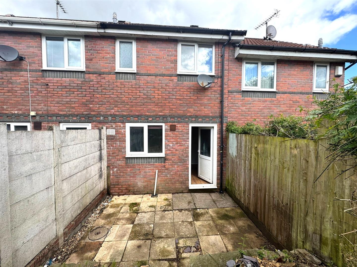 Clos Eileen Chilcott, Llansamlet, Swansea, SA7 9TL